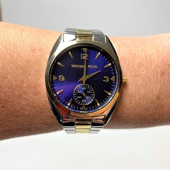 Michael Kors Callie Blue Dial Twotone Unisex Watch - Picture 3 of 3
